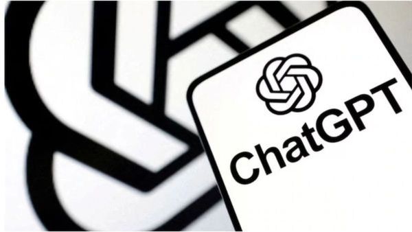 Married Woman Claims She Had Intimate Encounters With ‘Dominant’ AI Boyfriend Created Through ChatGPT