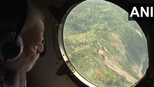 Himachal Pradesh Suffers Rs 4,122 Crore Loss; PM Modi Surveys Mandi and Kullu by Air