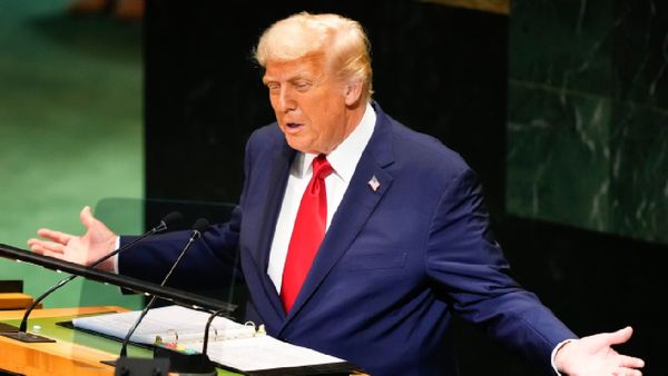 Donald Trump Urges Pregnant Women To Avoid Tylenol, Suggests Vaccine Changes