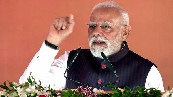 Modi Inaugurates BSNL’s 'Swadeshi' 4G Network From Odisha