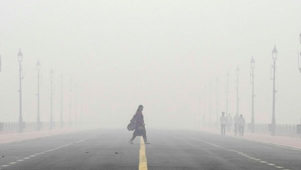 Delhi-NCR Breathes Toxic Air on Diwali: GRAP Stage II Measures Take Effect Amid 'Very Poor' Pollution