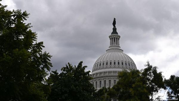 US: White House Starts Mass Layoffs Amid Shutdown Impasse