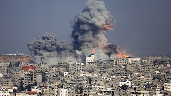 Israel Strikes Again Amid Trump’s Gaza Peace Push; Hamas Signals Willingness for Talks