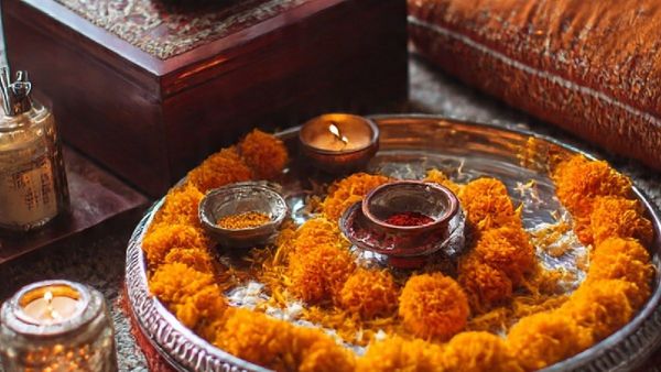 Enhancing Your Karva Chauth Experience: Thoughtful Decor And Comfort At Home