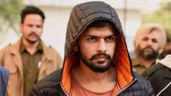 Bishnoi Gang Shoots At Kapil Sharma’s Café In Canada Weeks After Terror Tag