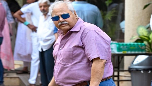 Satish Shah Passes Away At 74; Friends Mourn The Death Of  Veteran Hindi Actor