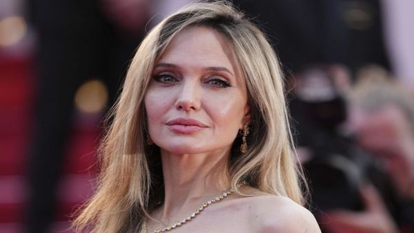 Hollywood Actress Angelina Jolie Secretly Visits Ukraine