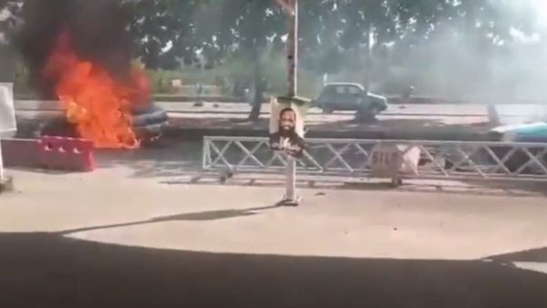 Car Explosion at Islamabad Court Complex Leaves 8 People Injured: Report