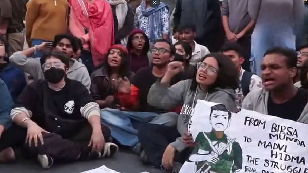 Delhi Air Pollution Protests Turn Violent, 'Madvi Hidma Amar Rahe' Slogans Echo