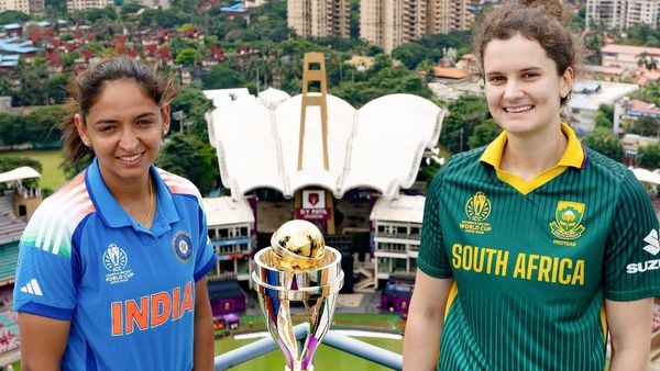 South Africa Off To A Slow Chase India's 298 Runs In ICC Women's World Cup Final