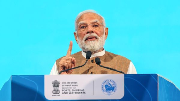 Bihar Election 2025 Phase 1 Begins: PM Modi Urges ‘Pehle Matdan, Phir Jalpan’