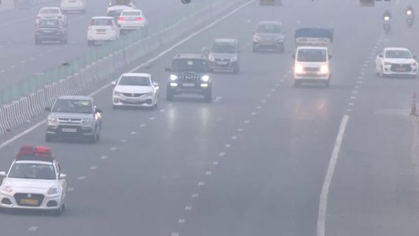 Delhi Pollution Crisis: Govt Enforces 50% Office Attendance, Work-From-Home Made Mandatory