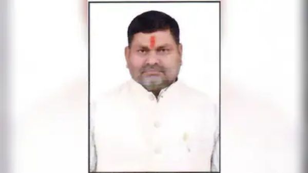 Bihar Elections 2025: Jan Suraaj Candidate Sanjay Singh Joins BJP Ahead of First Phase Polling