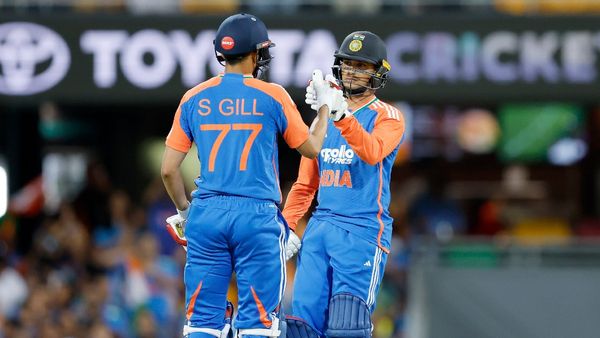 India vs Australia 5th T20I: Players Rush Indoors, Fans Evacuated as Rain Plays Spoilsport