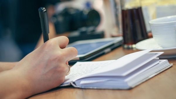 The Role Of Smart Writing Tools In Clear Communication