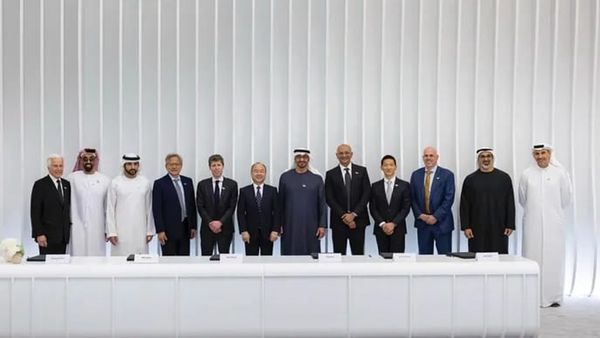 UAE G42 Receives US Approval For Advanced AI Chips