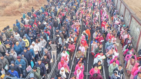 8,000 Job Seekers Turn Up at Odisha Airstrip for Home Guard Posts with Rs 612 Daily Wages