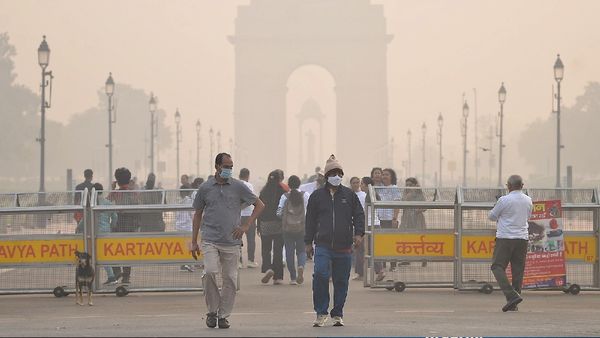 GRAP III Restrictions Reimposed in Delhi as Air Quality Slips Near Severe
