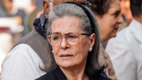 Delhi Sessions Court Issues Notice To Sonia Gandhi Over Alleged Illegal Electoral Roll Entries