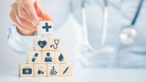 Doctor Loan vs. Standard Loan: Which Financing Option Best Serves Medical Professionals?