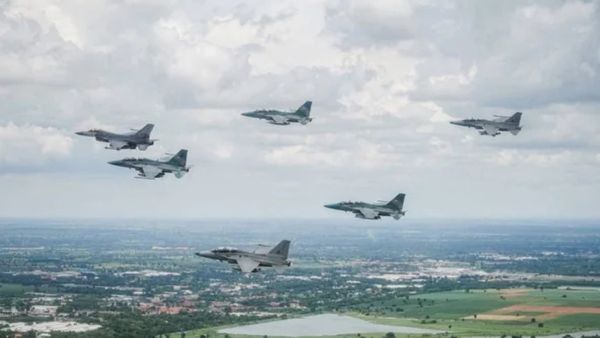 Thailand Conducts Air Strikes Along Disputed Border with Cambodia, Several Wounded