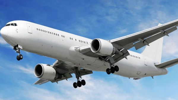 US Air Travel Disrupted: Over 1,100 Flights Cancelled, Nearly 4,000 Delayed