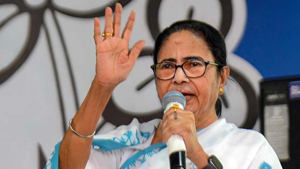 West Bengal Chief Minister Mamata Banerjee to Engage with Over 12,000 Traders at Byabasayi Sammelan 2025