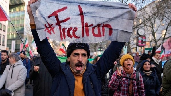 Iran Says It’s Open to Talks as Death Toll Rises Past 500