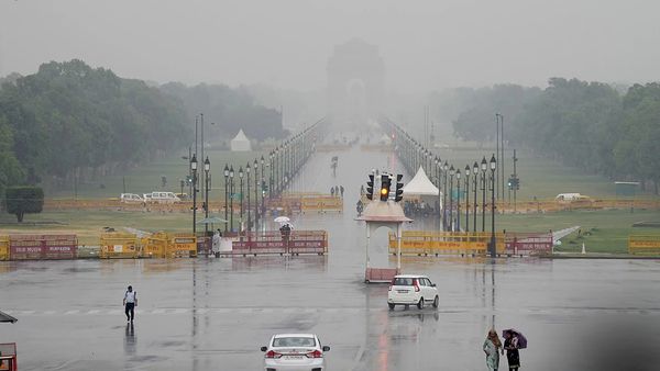 IMD Issues Orange Alert For Delhi-NCR After Hailstorm and Heavy Rain