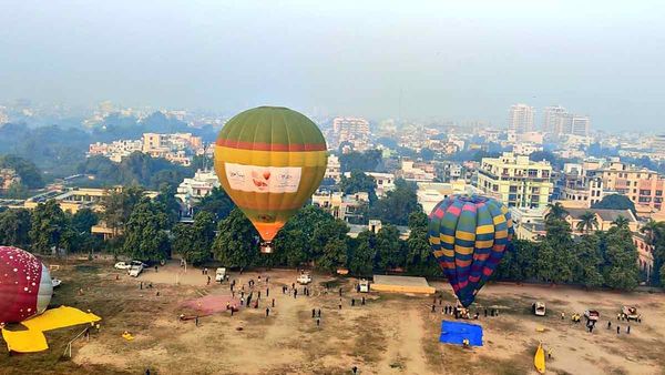 Major Accident Prevented as Hot Air Balloon Makes Emergency Landing Near Ibrahim Bagh Lake