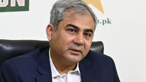 Pakistan Cricket Divided Over Possible Withdrawal from T20 World Cup