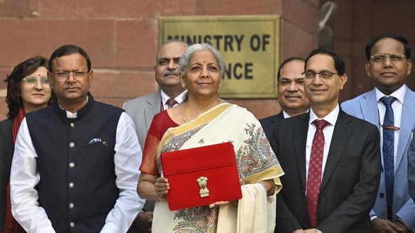 Budget Focus: Electronics Sector Seeks Duty Relief on Manufacturing Equipment