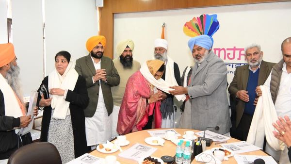 Punjab Govt To Set Up Sri Guru Ravidass Bani Adhayyan Centre To Take Message Of Equality Global