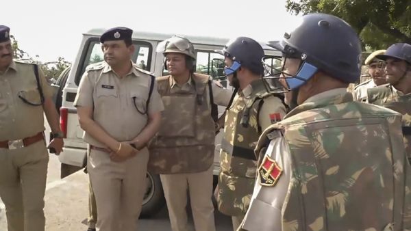 9,550 Kg Ammonium Nitrate, Carton Detonators Recovered In Rajasthan On Republic Day Eve; Man Arrested
