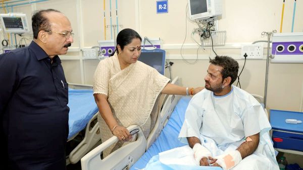 CM Rekha Gupta Expands Delhi’s Primary Healthcare With 81 New Ayushman Arogya Mandirs