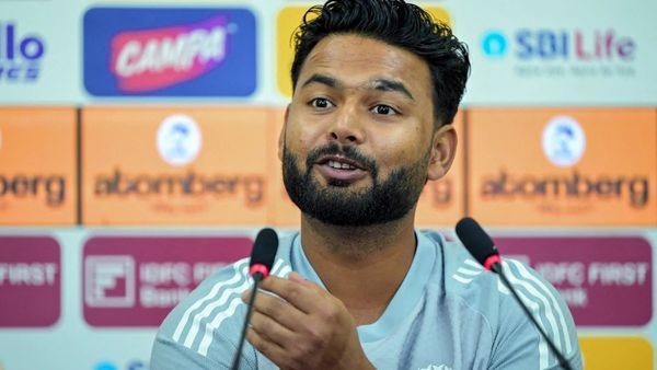 Team India Announced For New Zealand Series: Rishabh Pant Keeps His Place While Mohammed Shami Faces Omission