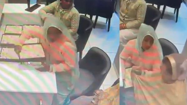 14 Lakh Gold Stolen in Minutes From UP Jewellery Store, Video Goes Viral