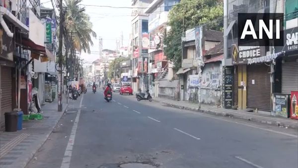 Bharat Bandh Today: Bank Services Disrupted, Transport Hit in Kerala; TN Imposes ‘No Work, No Pay’
