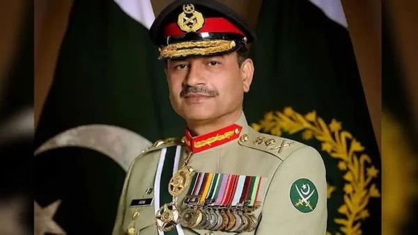 ‘Show Your ID Card’: Embarrassment For Pakistan Army Chief Asim Munir During Security Check , Watch