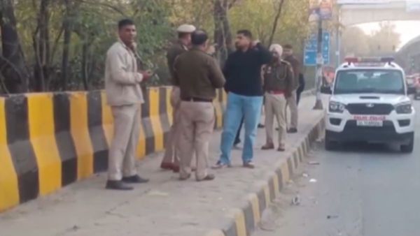 Abandoned SUV, 3 Bodies: Delhi Police Launch Probe After 1 Woman, 2 Men Discovered Dead On Peeragarhi Flyover