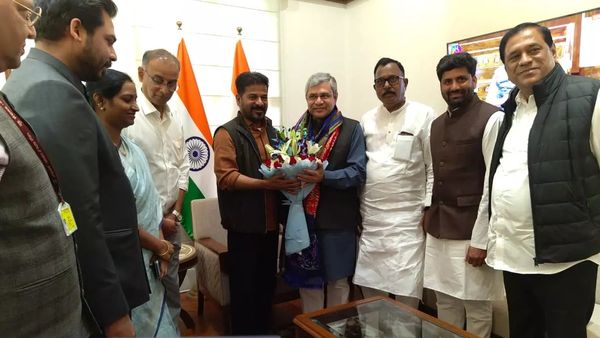 Hyderabad Railway Plans Gain Momentum After Telangana CM Meets Ashwini Vaishnaw