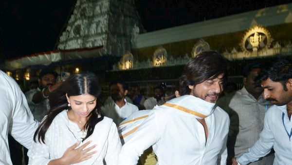 Did Shah Rukh Khan, Suhana Visit Tirupati Lord Balaji Temple?
