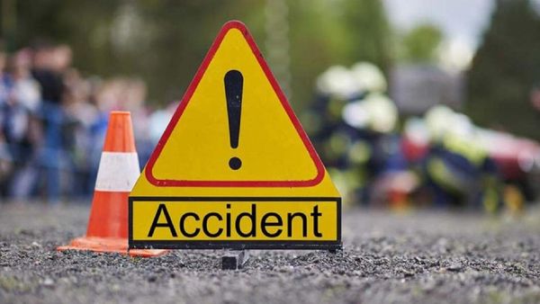 Yamuna Expressway Accident: Speeding Truck Hits Passengers Near Halted Bus, Six Dead