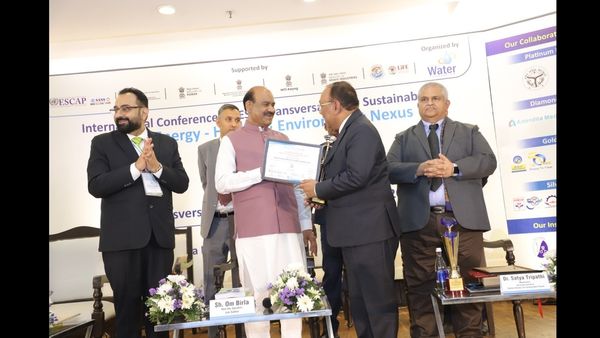 Amit Kumar Ghosh Honored: UP's Healthcare Visionary Receives Good Governance Award