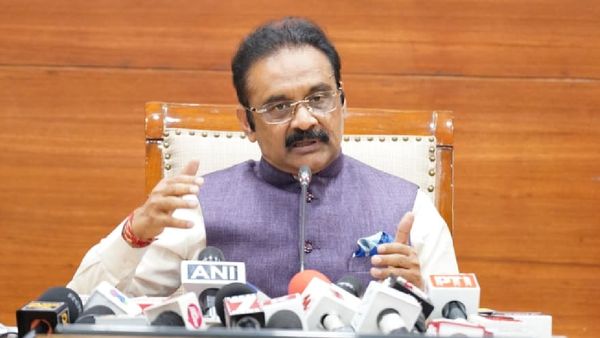 #EkMutthiGulaal: AAP MP Ashok Mittal Urges Citizens to Celebrate Holi in the Name of Martyrs