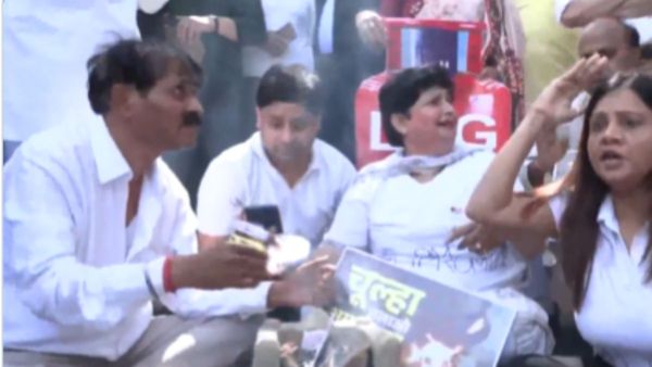 Opposition Protests in Parliament Over LPG Cylinder Shortage, Demands Urgent Government Action