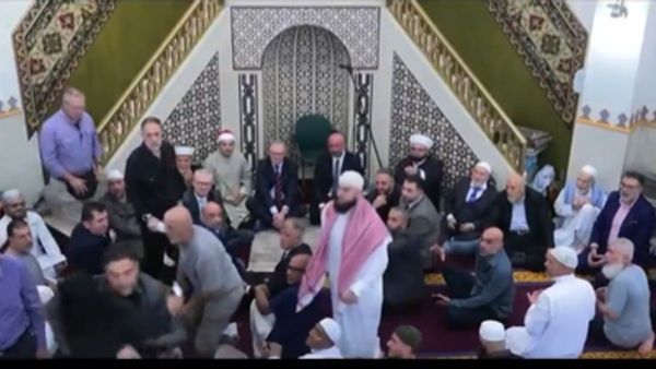 ‘Boo Albanese’: Australian PM Faces Protests During Eid Visit To Lakemba Mosque
