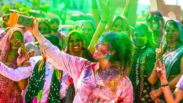 Eye Injuries Rise During Holi | Expert Explains