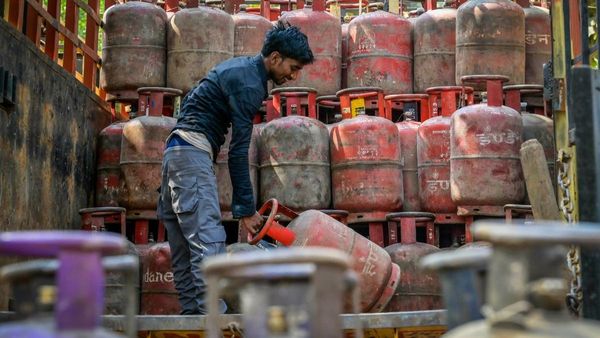 398 LPG Cylinders Seized in Madurai, Two Detained Under Goondas Act in Major Hoarding Crackdown