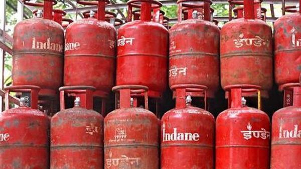 LPG Price Today: Check Latest LPG Rates In Delhi, Mumbai, Chennai, Kolkata